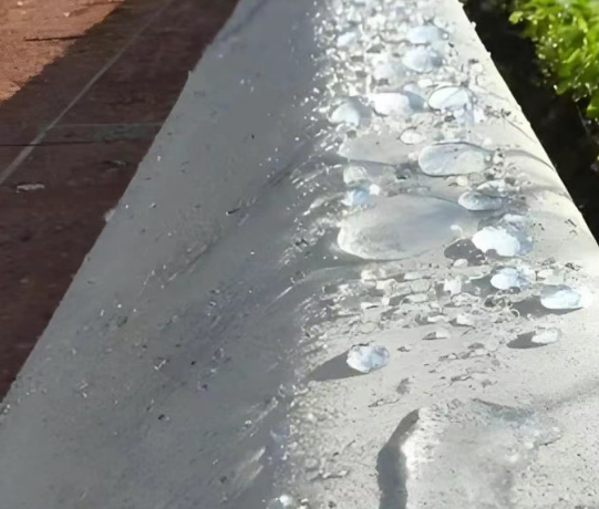 鹰潭硅烷浸渍涂料在混凝土保护中的应用